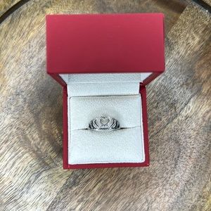 Pandora Hearts Tiara Ring